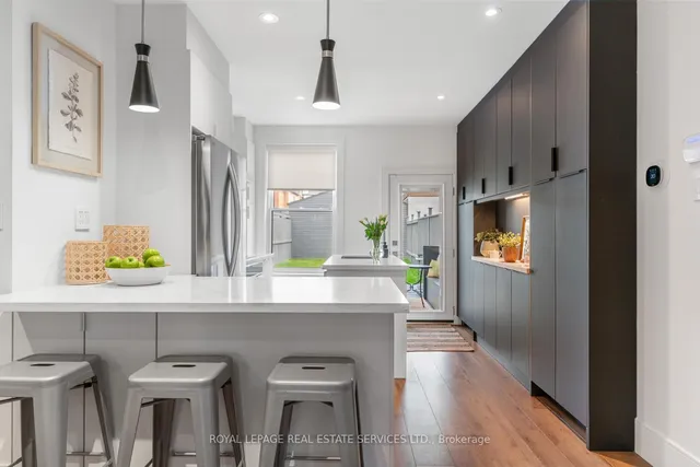 Additional image 13 of 719 St Clarens Ave