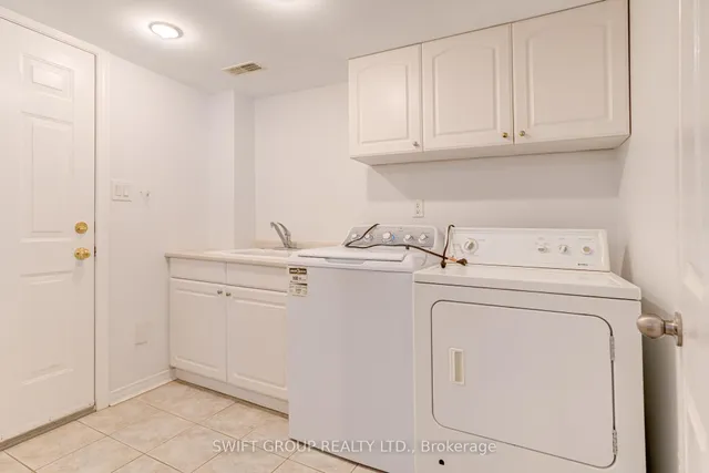 Additional image 38 of 2569 Gill Cres