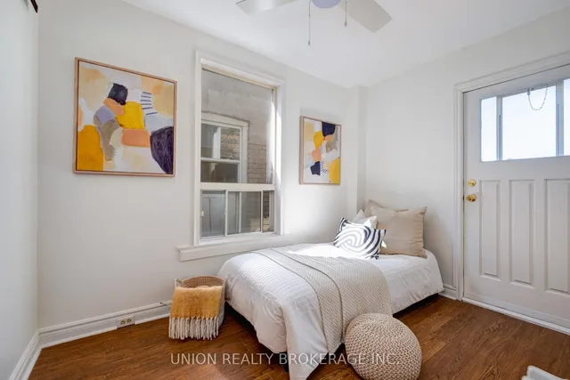 Additional image 13 of 30 Ashdale Ave