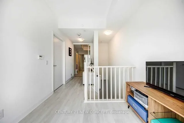 Additional image 23 of 120 Parliament St Unit TH101