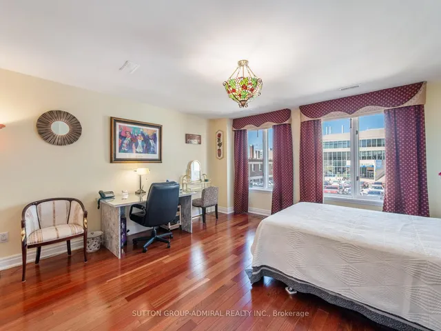 Additional image 19 of 220 Walmer Rd