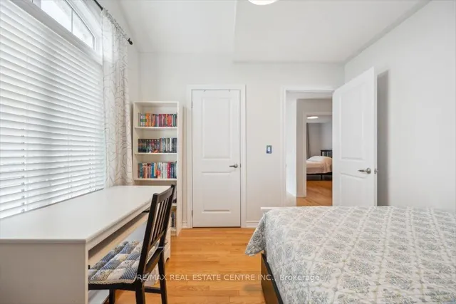 Additional image 23 of 37 Interlude Dr