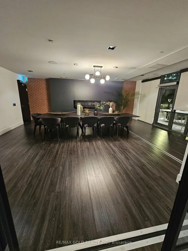 Additional image 37 of 15 Wellington St Unit 2905