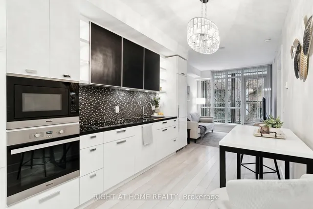 Additional image 4 of 32 Davenport Rd Unit 311