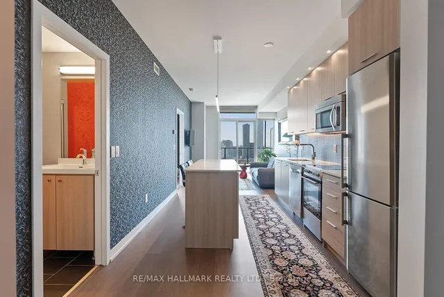 Additional image 7 of 105 George St Unit 1707