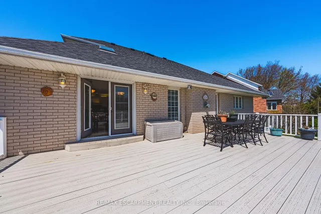 Additional image 36 of 65 Mount Pleasant Dr