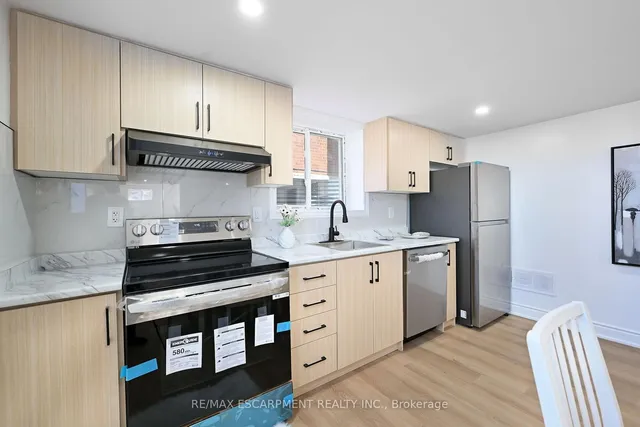 Additional image 33 of 812 Tenth Ave