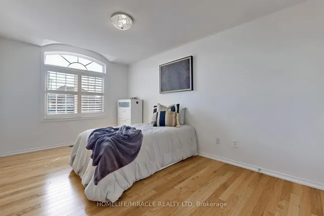 Additional image 23 of 3343 Cline St