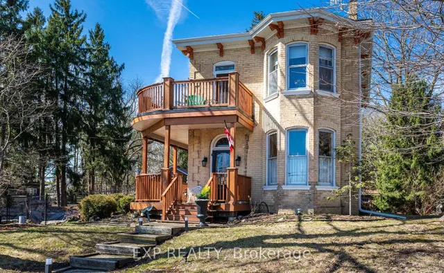 34 Field Rd