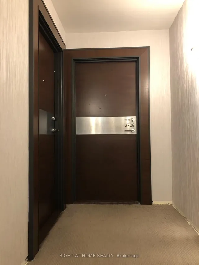 Additional image 6 of 15 Iceboat Terr Unit 2709