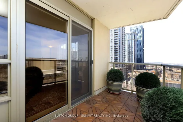 Additional image 28 of 1127 Cooke Blvd Unit 503