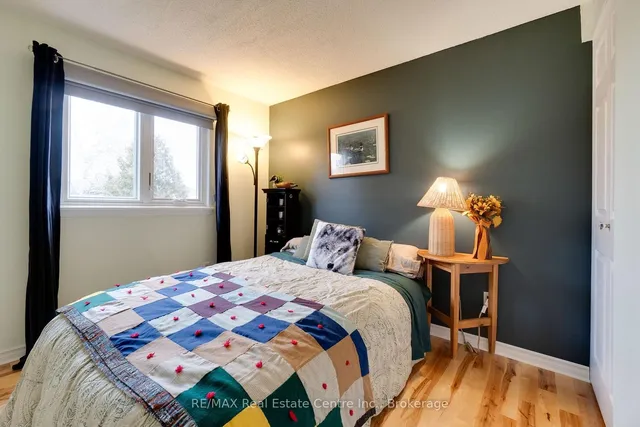 Additional image 42 of 775 Coulson Ave