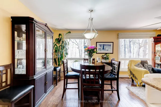 Additional image 11 of 2301 CAVENDISH Dr Unit 42