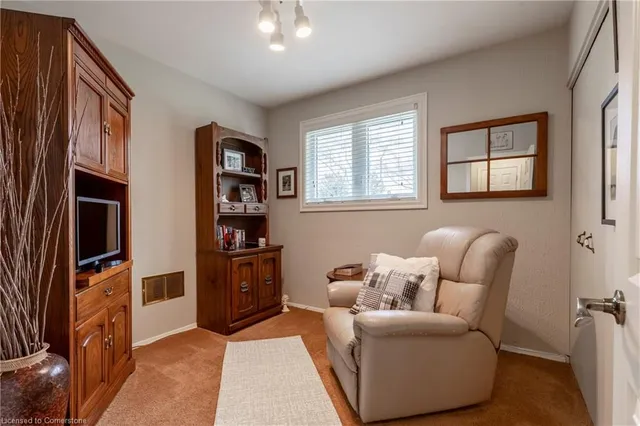 Additional image 32 of 284 Greenbriar Rd