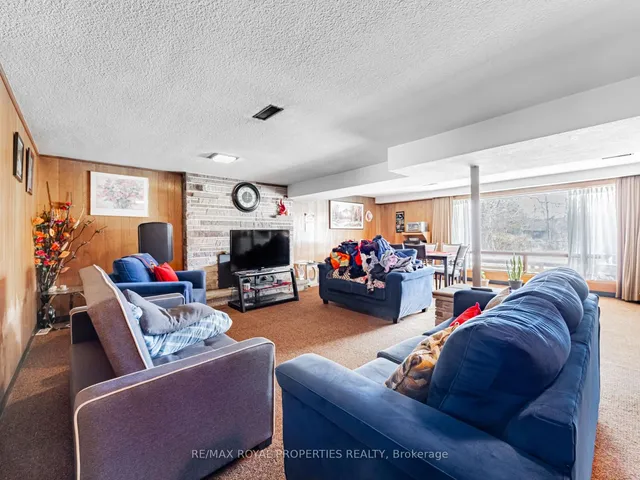 Additional image 17 of 7 White Ave