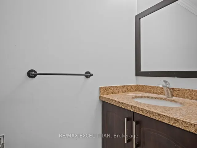 Additional image 21 of 27 Macdougall Dr