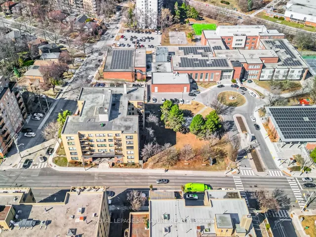 Additional image 35 of 740 Eglinton Ave Unit 206