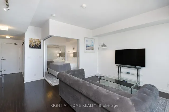 Additional image 7 of 12 York St Unit 4906