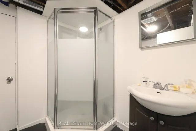 Additional image 40 of 38 & 40 Cedarvale Ave