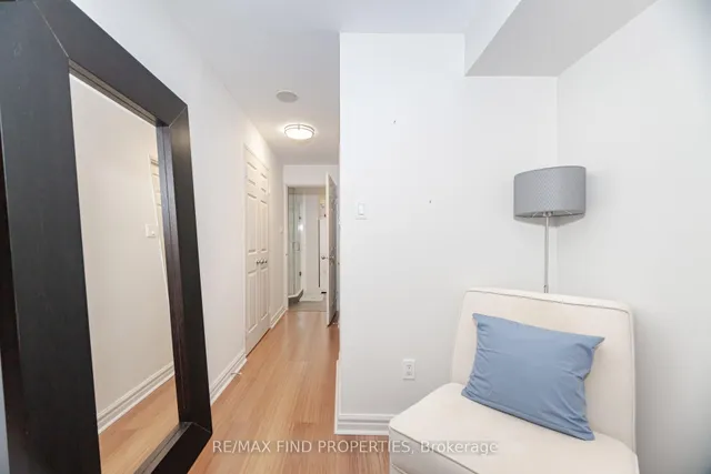 Additional image 31 of 33 University Ave Unit 704