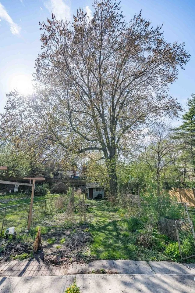 Additional image 44 of 58 Erie Ave