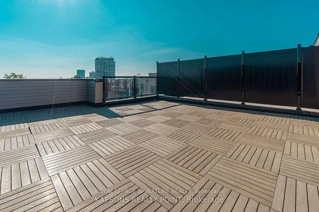 Additional image 31 of 20 Woodstream Dr Unit 11