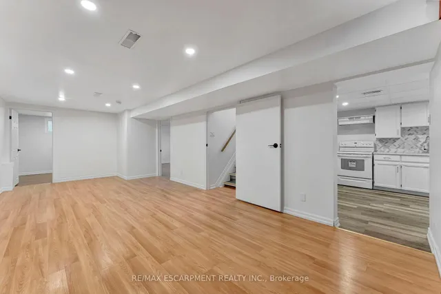 Additional image 26 of 216 Sioux Rd