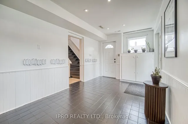 Additional image 19 of 92 Delma Dr