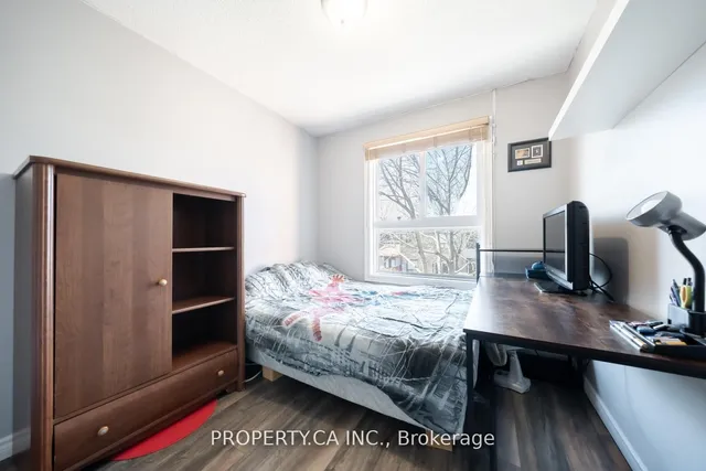 Additional image 39 of 64 Dawson Cres