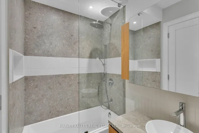 Additional image 30 of 444 Roxton Rd