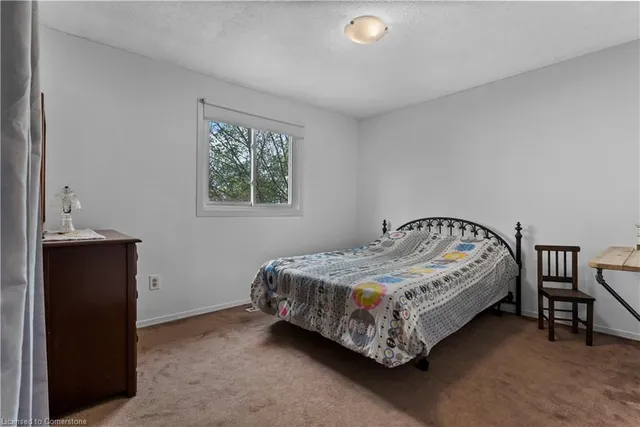 Additional image 20 of 2385 Cotswold Cres