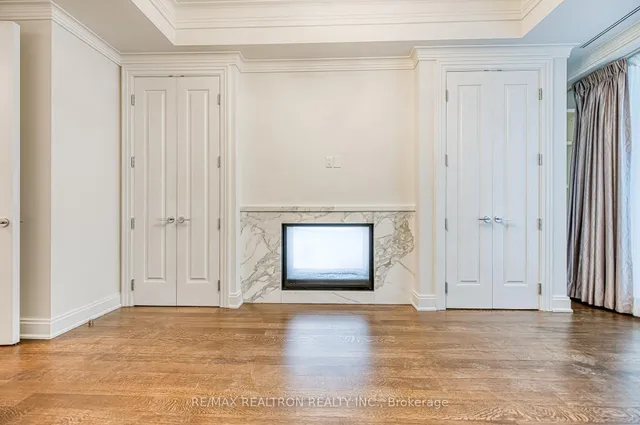 Additional image 30 of 206 Bloor St Unit 801