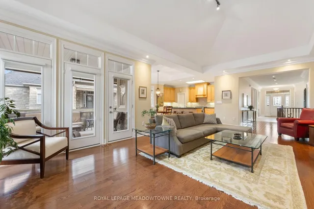 Additional image 20 of 3 Mcnutt St