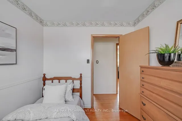 Additional image 23 of 363 East Side Cres