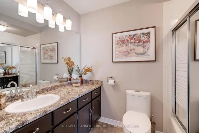 Additional image 36 of 2046 Hadfield Crt