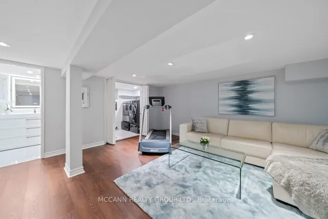 Additional image 36 of 183 Lawrence Ave