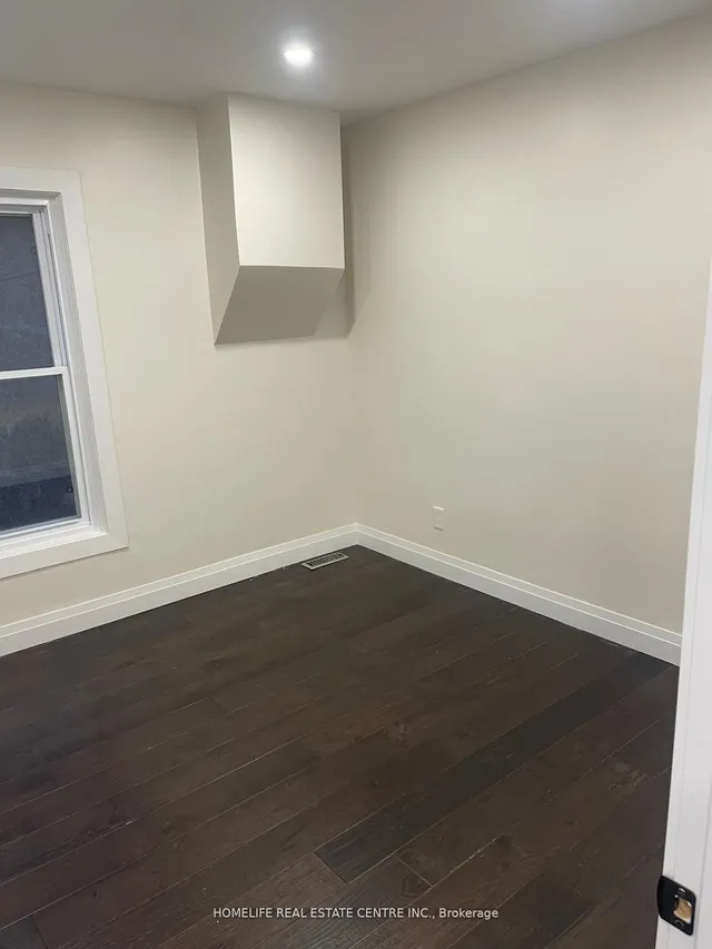 Additional image 21 of 4 Minto Ave