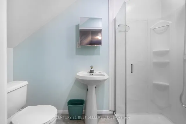 Additional image 30 of 933 Highway 6 N/A