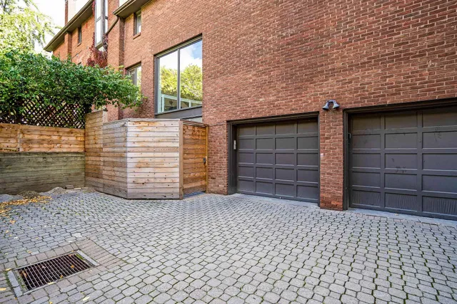 Additional image 30 of 58 Elm Ave Unit TH4