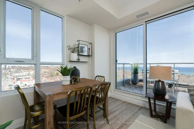 Additional image 9 of 22 East Haven Dr Unit PH6