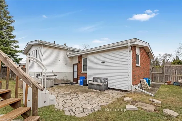 Additional image 31 of 50 Coral Dr