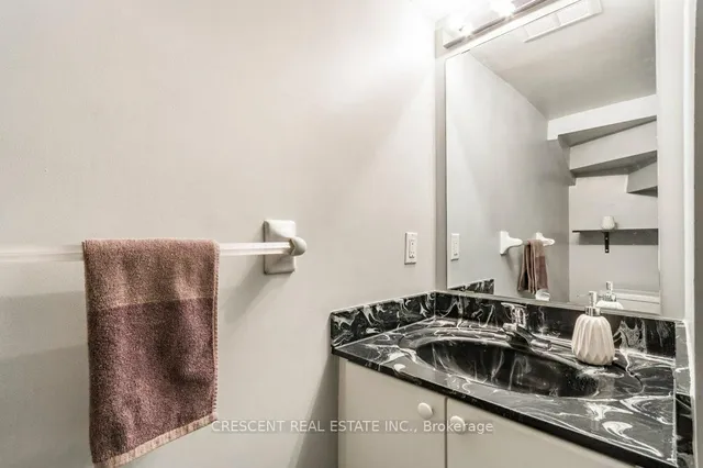 Additional image 15 of 27 Canniff St Unit 516