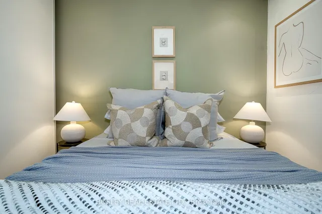 Additional image 11 of 8 Dovercourt Rd Unit 613