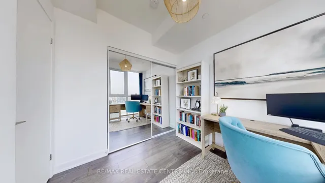 Additional image 21 of 38 Iannuzzi St Unit 2506