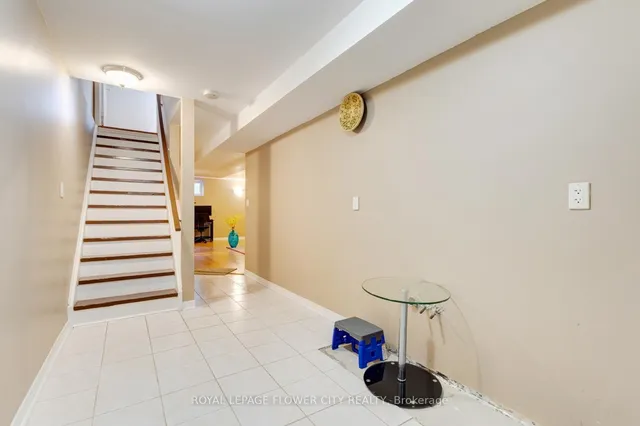 Additional image 37 of 770 Othello Crt Unit 68