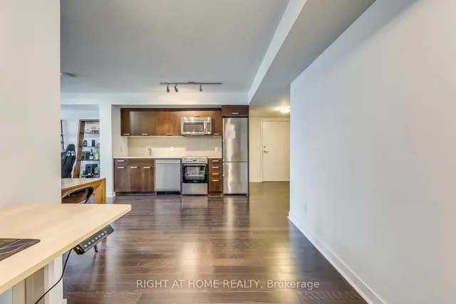 Additional image 21 of 295 Adelaide St Unit 1306