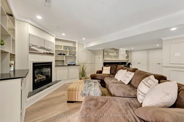 Additional image 37 of 660 Highvalley Rd