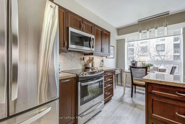 Additional image 14 of 100 Burloak Dr Unit 2212