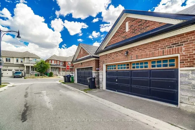 Additional image 37 of 39 Wardenwood Dr