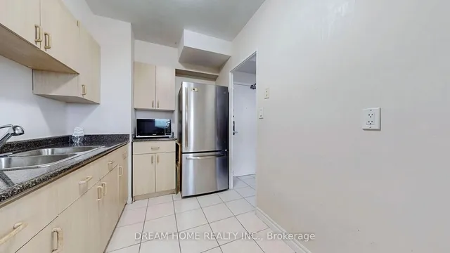 Additional image 18 of 5 Massey Sq Unit 1815